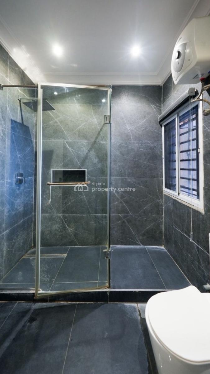 Fully Furnished 3 Bedroom Terrace, Lekki Phase 1, Lekki, Lagos, Terraced Duplex for Rent