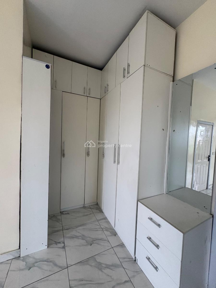 Very Massive Standard Mini Flat, Agungi Estate Very Close to The Express and Bus Stop, Agungi, Lekki, Lagos, Mini Flat (room and Parlour) for Rent