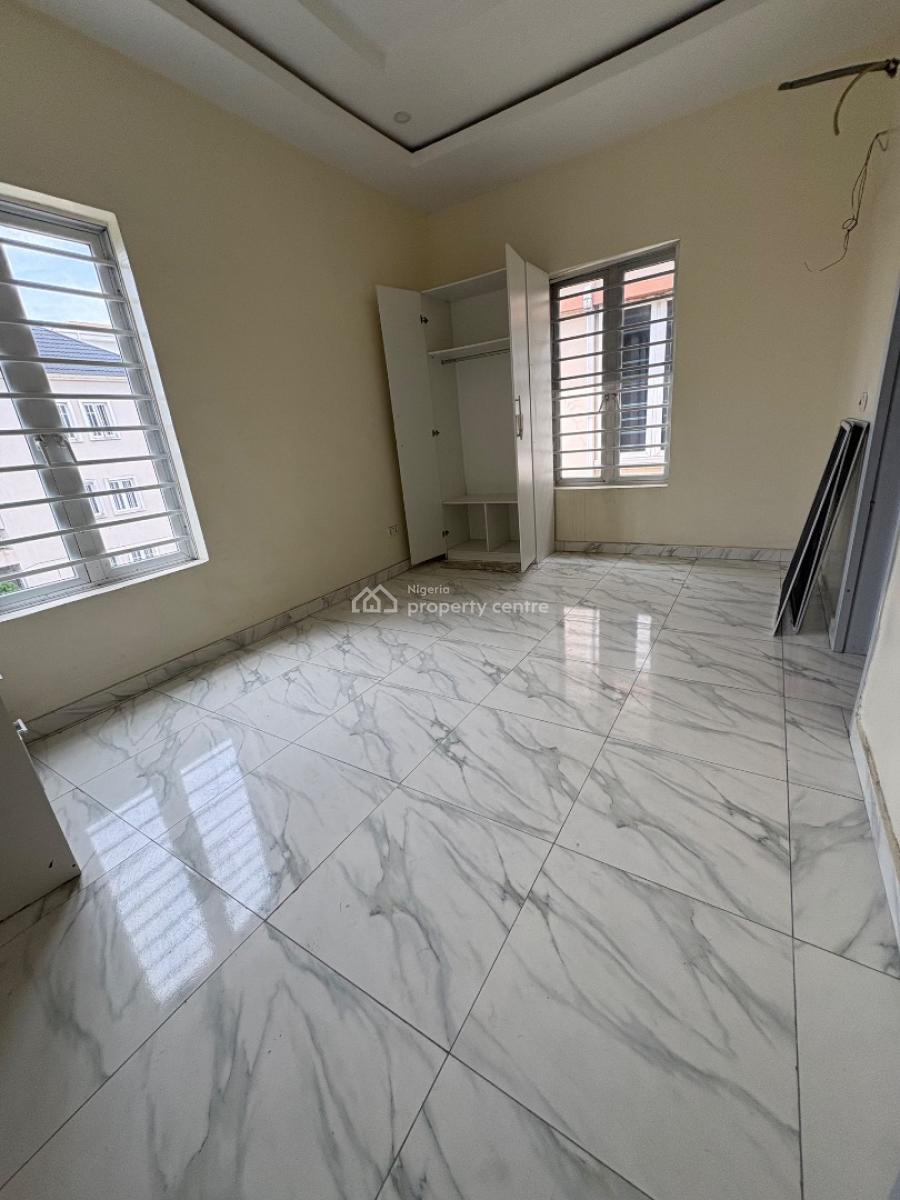 Very Massive Standard Mini Flat, Agungi Estate Very Close to The Express and Bus Stop, Agungi, Lekki, Lagos, Mini Flat (room and Parlour) for Rent