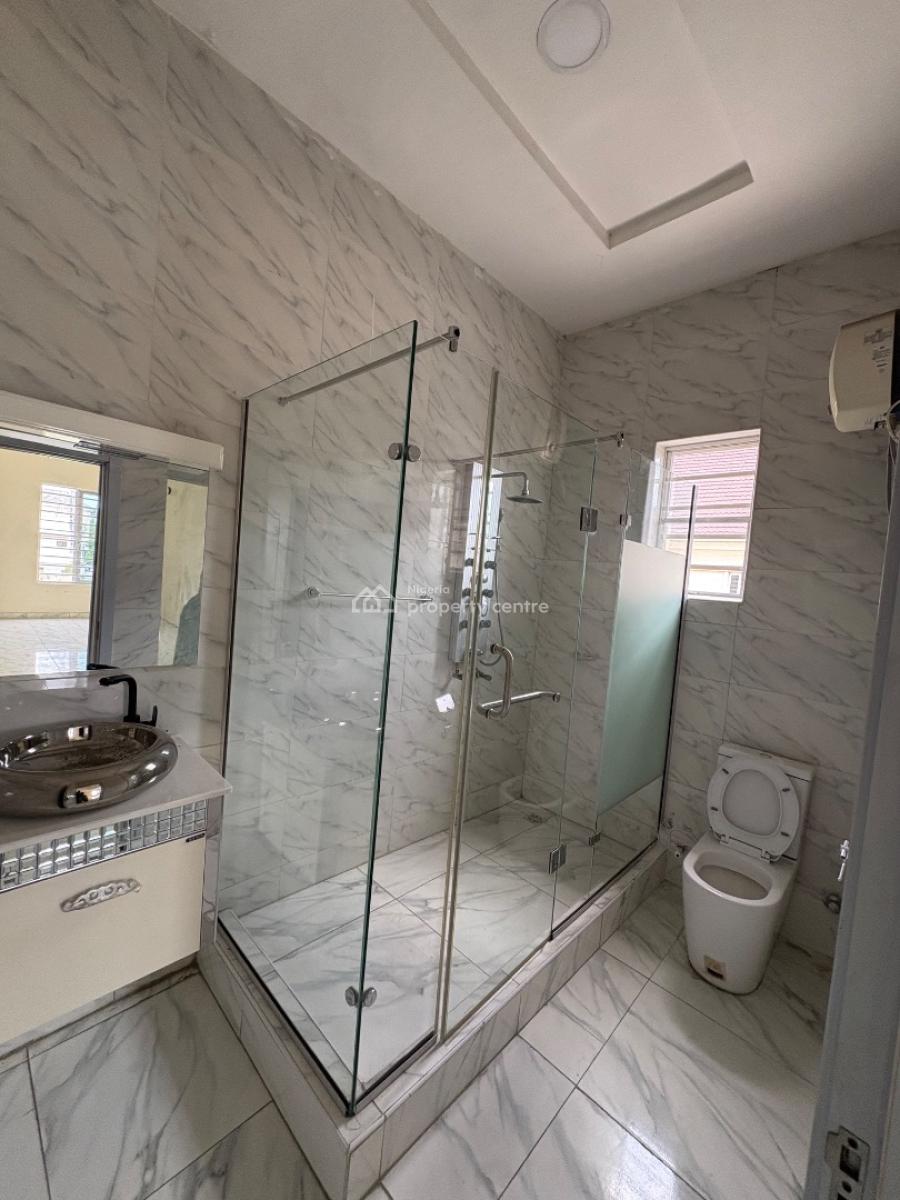 Very Massive Standard Mini Flat, Agungi Estate Very Close to The Express and Bus Stop, Agungi, Lekki, Lagos, Mini Flat (room and Parlour) for Rent