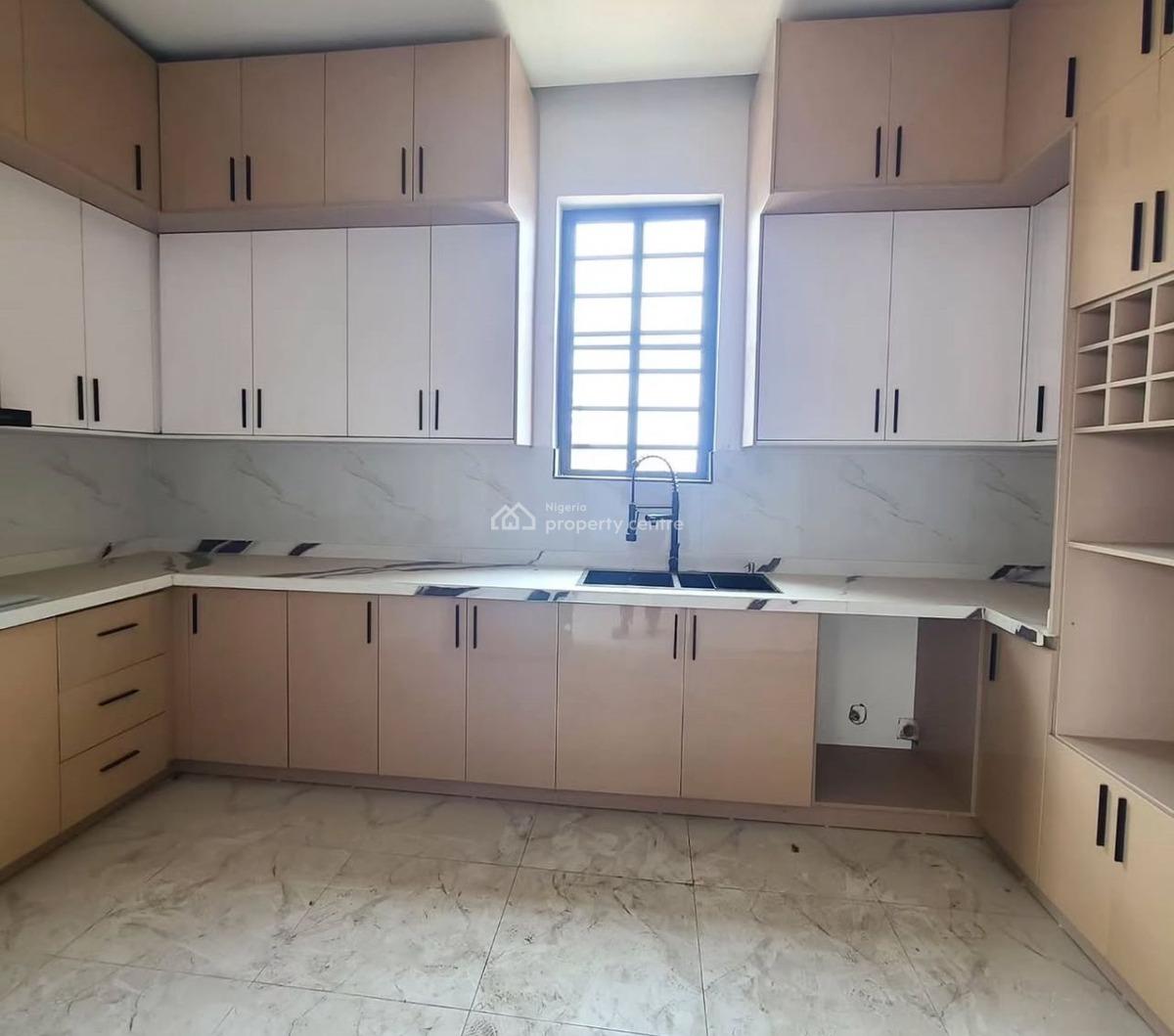 2 Bedroom Apartment in Lekki, Lekki, Lagos, Flat / Apartment for Rent