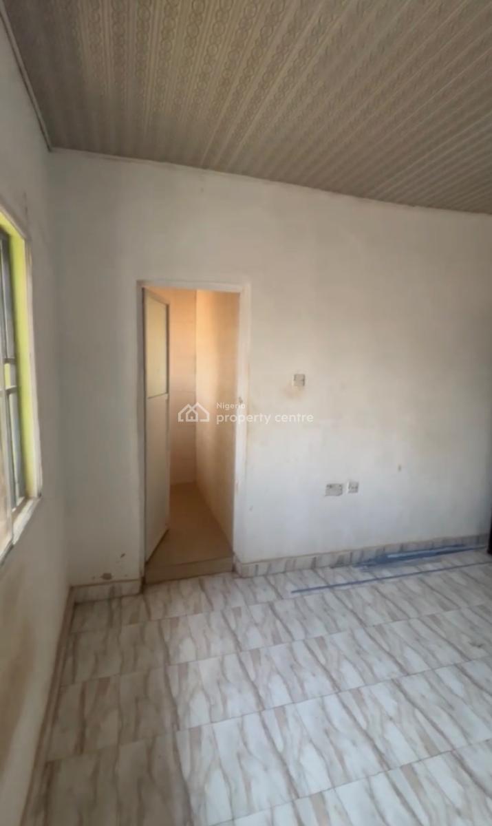 Spacious 2 Bedroom Flat with Rooms En-suite and Wardrobe, Aboru, Iyana Ipaja, Ipaja, Lagos, Flat / Apartment for Rent