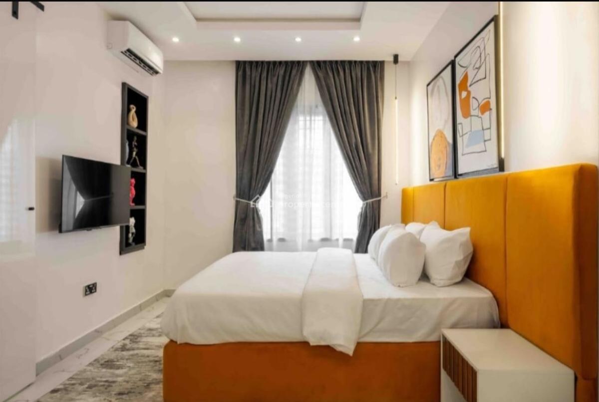 Luxury One Bedroom with Ps5, Lekki Phase 1, Lekki, Lagos, Flat / Apartment Short Let