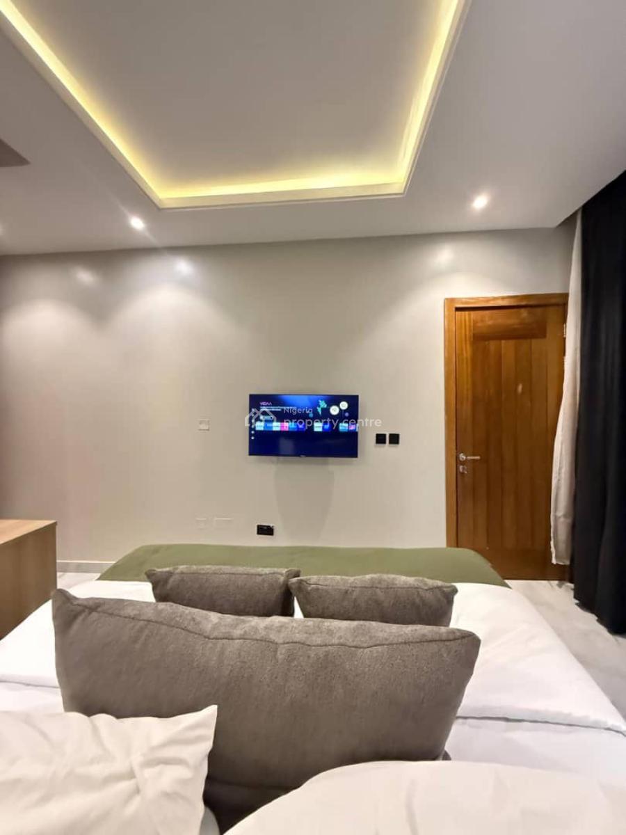 Luxury One Bedroom with Swimming Pool, Lekki Phase 1, Lekki, Lagos, Flat / Apartment Short Let