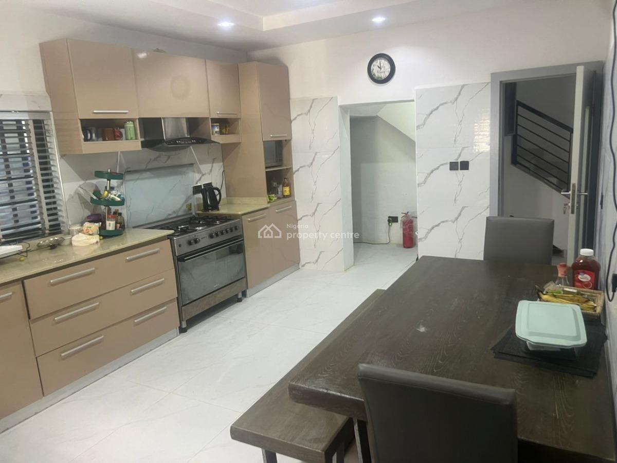 Luxury Self Compound 6 Bedroom Fully Detached Duplex with Bq, Chevron,  New Road, Lekki, Lagos, Detached Duplex for Sale