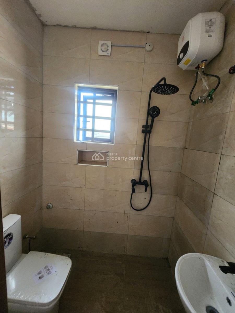 Luxury 1 Bedroom Flat, Gasper Street, Surulere, Lagos, Mini Flat (room and Parlour) for Sale