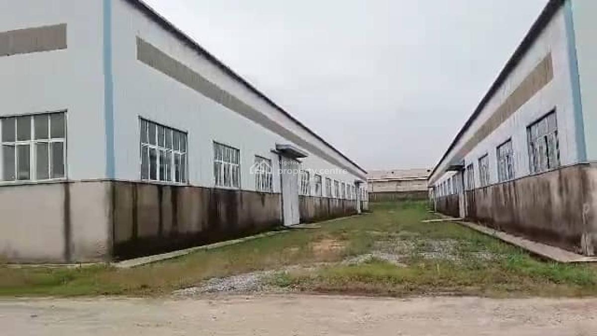 Industrial Warehouse, Lagos Ibadan Express Way, Lufuwape Village, Obafemi Owode, Ogun, Warehouse for Rent