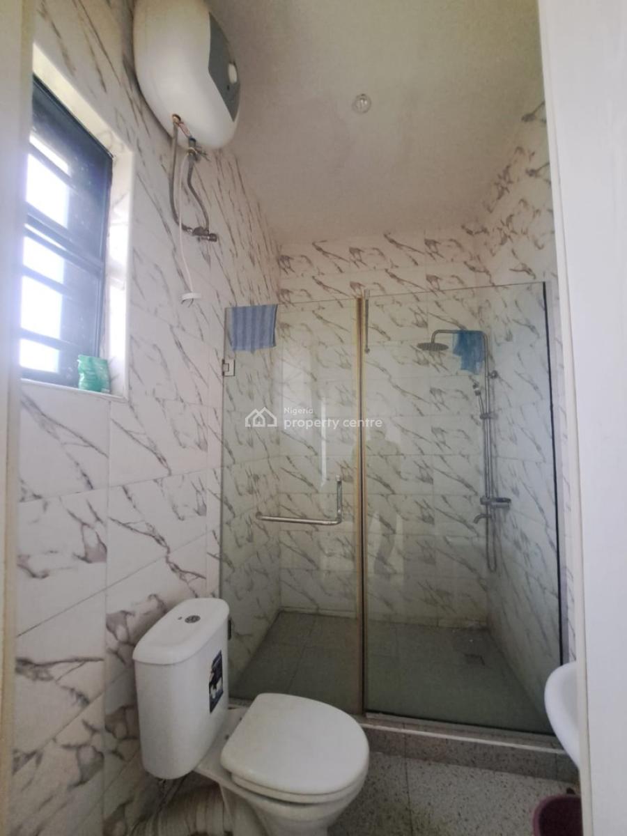 Distress Well Maintained 4 Bedroom Semi Detached House with Bq, Estate View Orchid Road By Chevron, Lekki, Lagos, Semi-detached Duplex for Sale