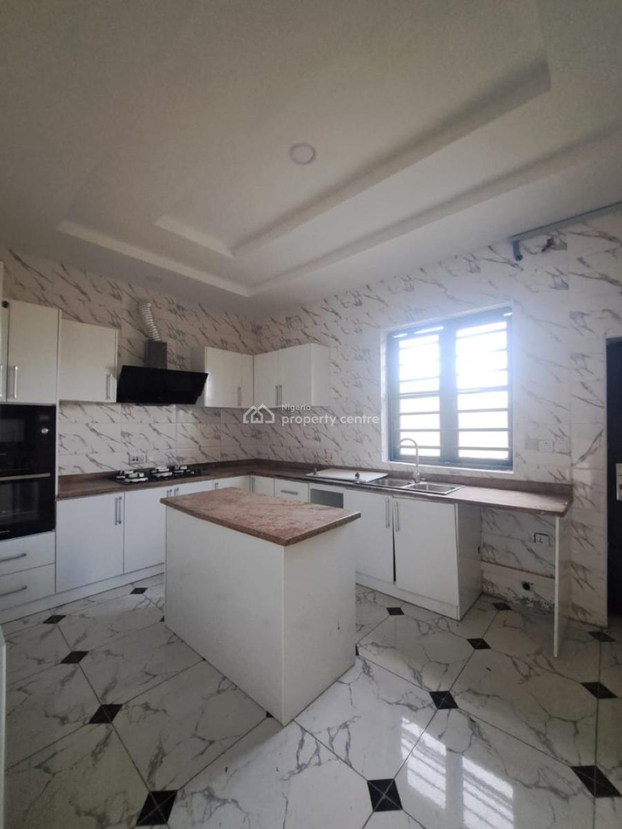 Distress Well Maintained 4 Bedroom Semi Detached House with Bq, Estate View Orchid Road By Chevron, Lekki, Lagos, Semi-detached Duplex for Sale
