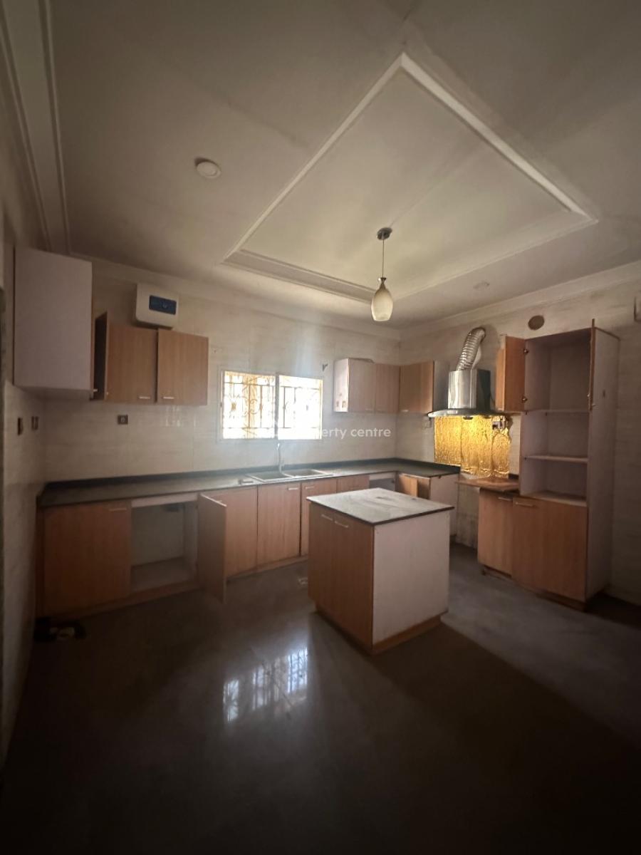 Beautiful Spacious 3 Bedroom Bungalow with Bq Standalone, Sungold, Galadimawa, Abuja, Detached Bungalow for Rent