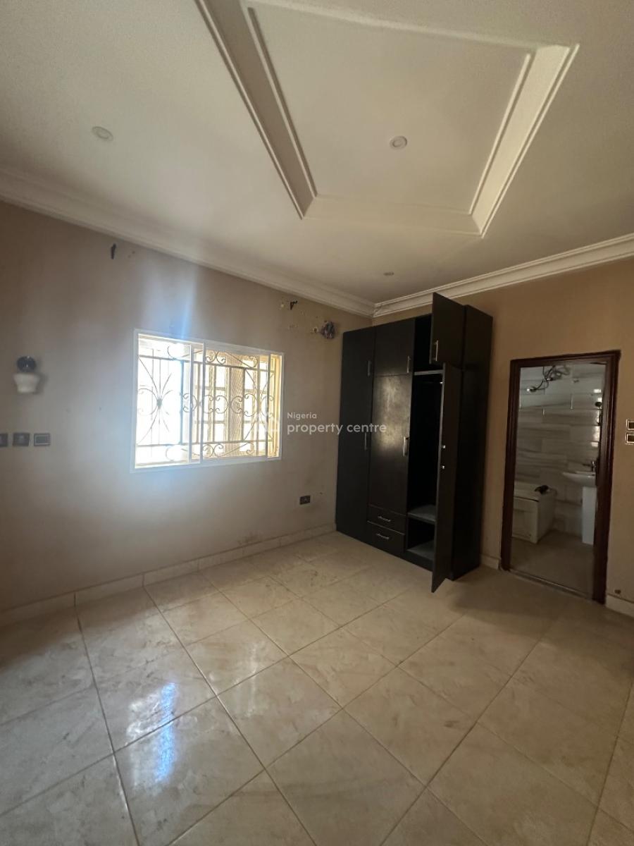 Beautiful Spacious 3 Bedroom Bungalow with Bq Standalone, Sungold, Galadimawa, Abuja, Detached Bungalow for Rent