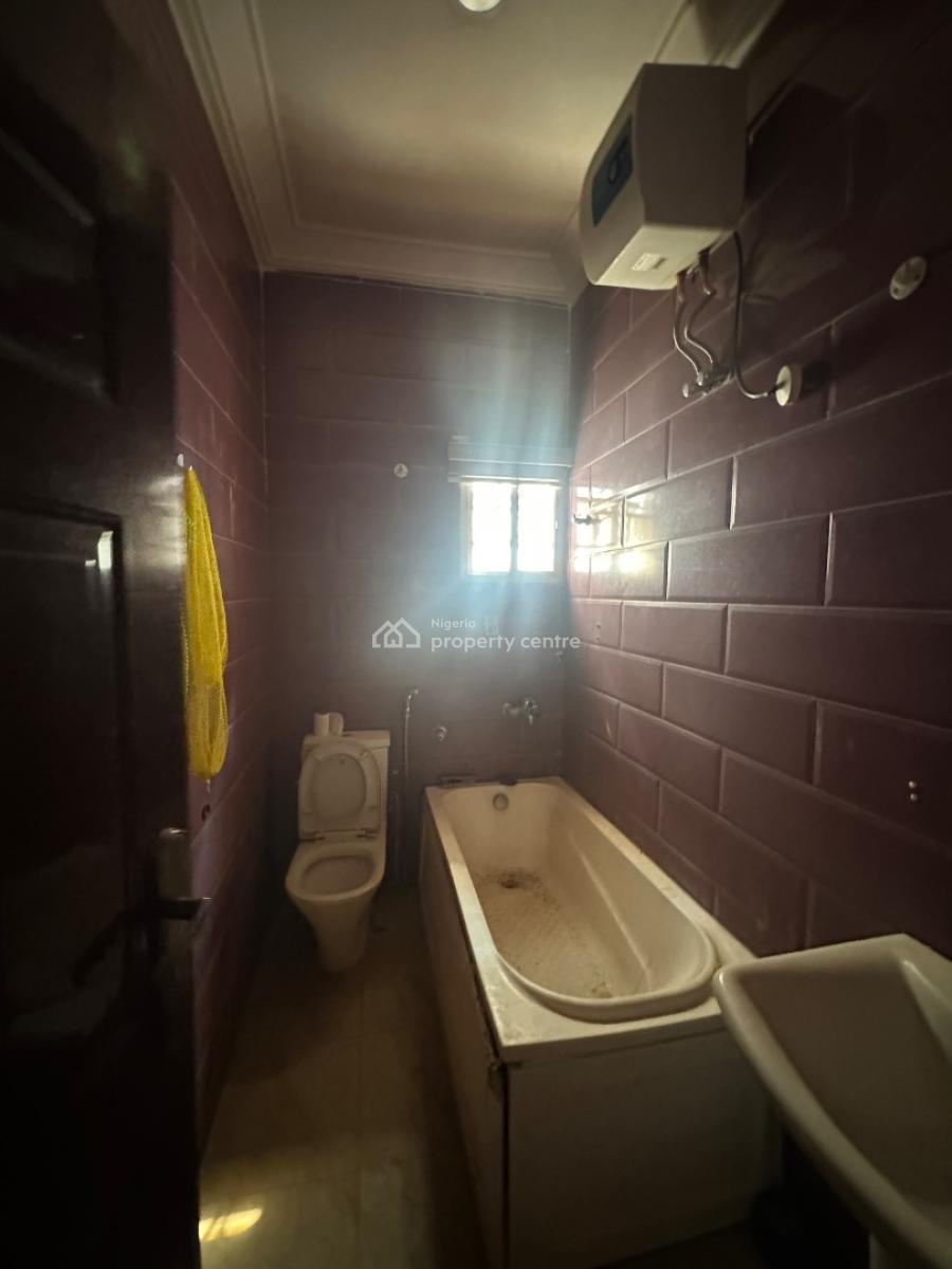 Beautiful Spacious 3 Bedroom Bungalow with Bq Standalone, Sungold, Galadimawa, Abuja, Detached Bungalow for Rent
