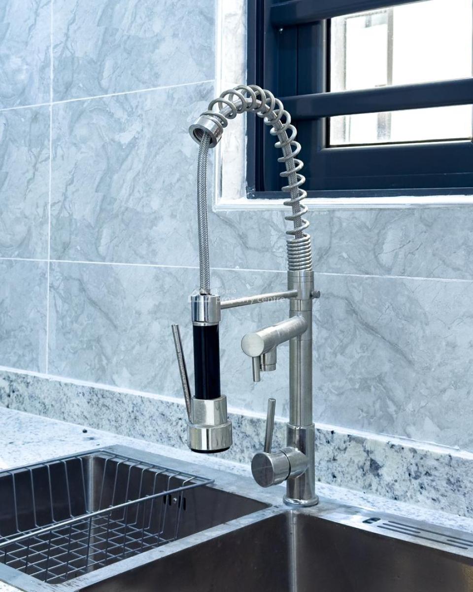 Fully Furnished Serviced 2bedroom Apartment with an Elevator and Pool, Fully Furnished Serviced 2bedroom Apartment with an Elevator and Pool, Lekki Phase 1, Lekki, Lagos, Flat / Apartment for Sale