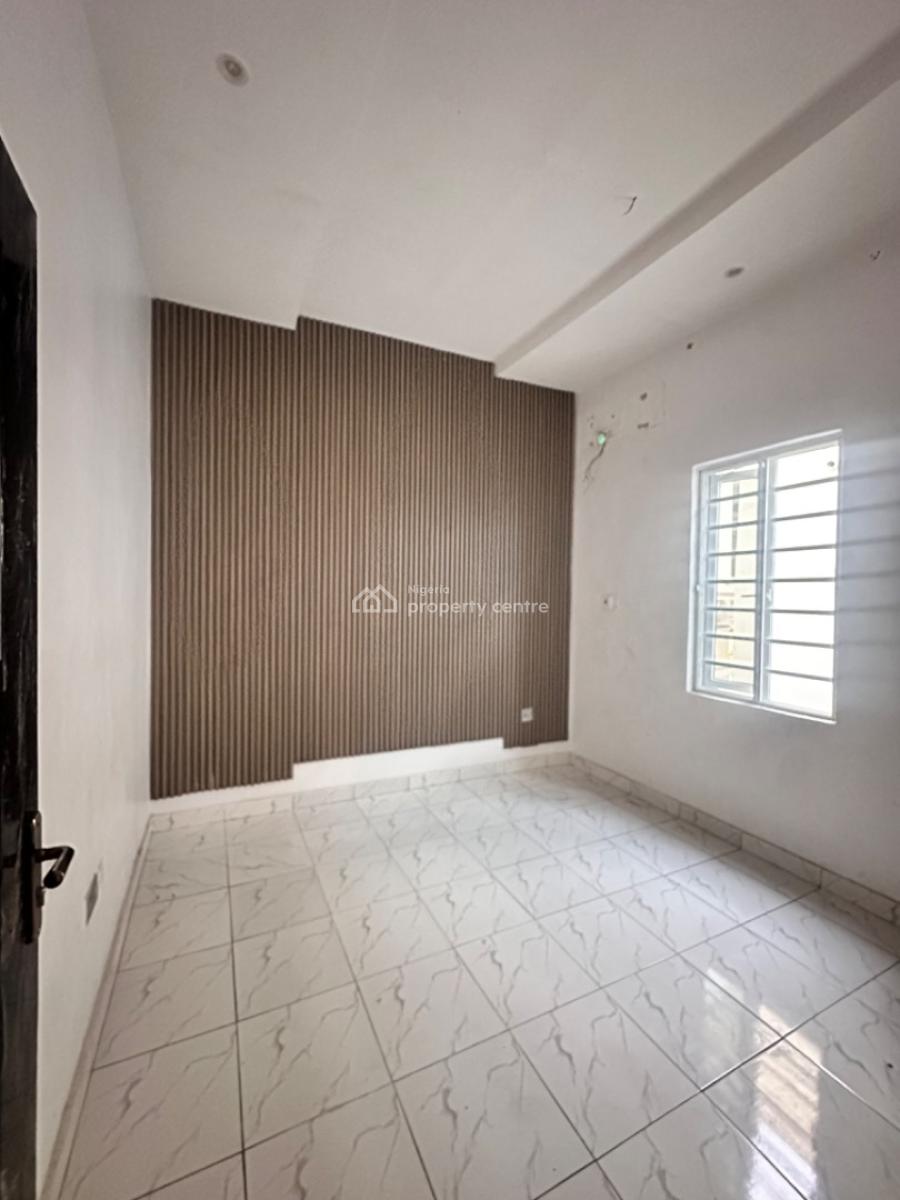 Spacious 2bedroom Flat Upstairs, Oral Estate By Chevron Toll Gate, Lekki, Lagos, Terraced Bungalow for Rent