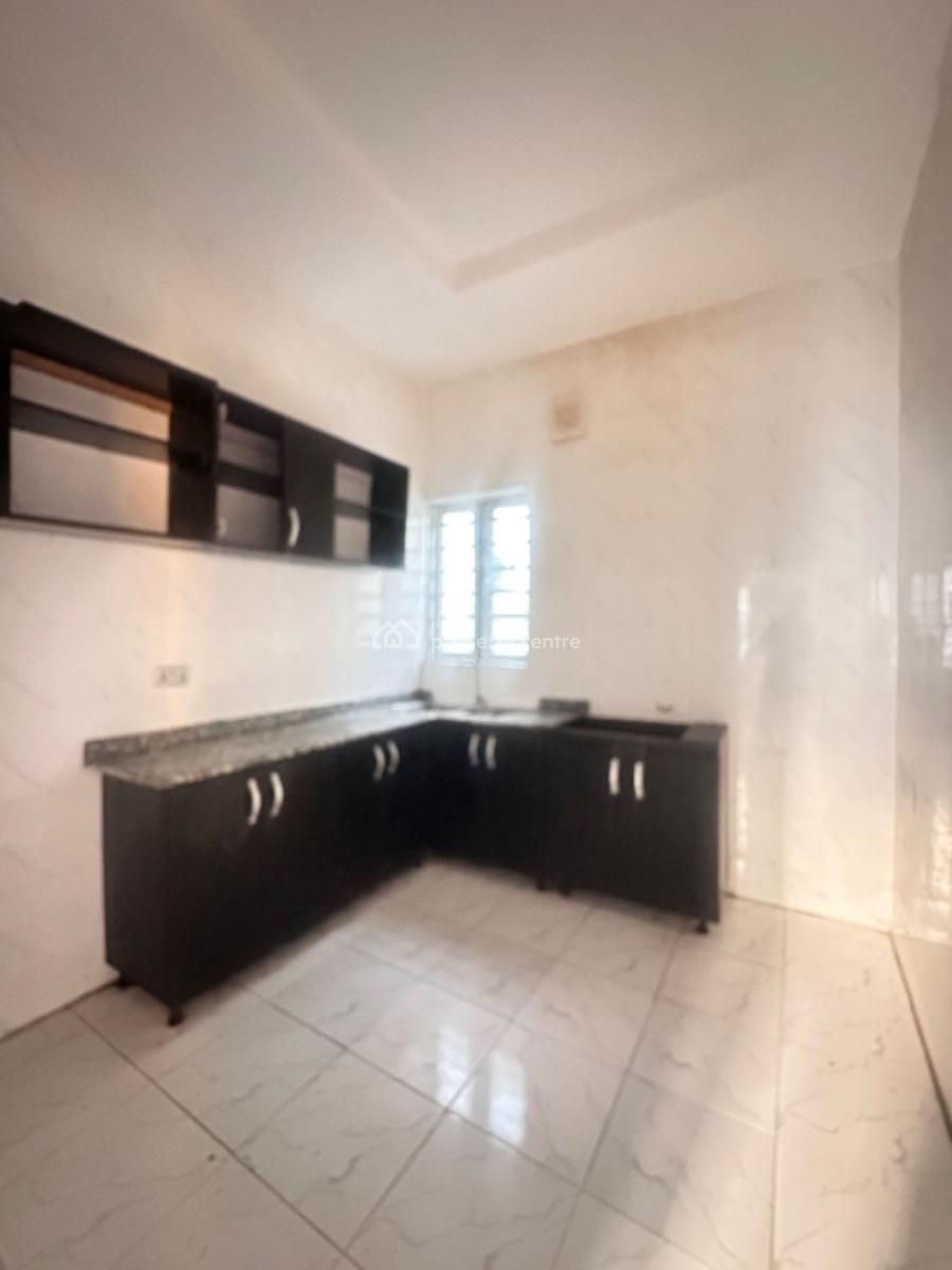 Spacious 2bedroom Flat Upstairs, Oral Estate By Chevron Toll Gate, Lekki, Lagos, Terraced Bungalow for Rent