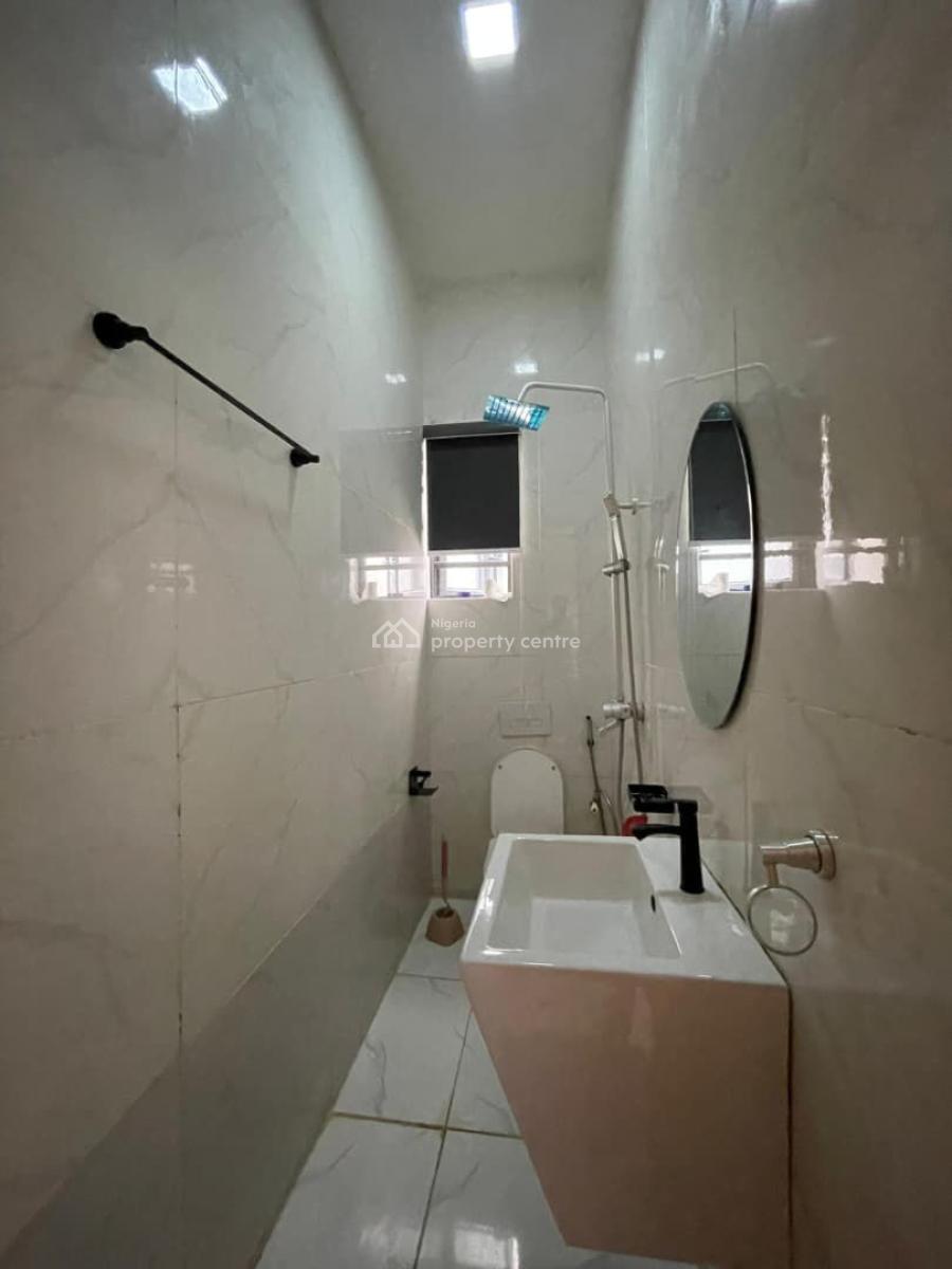 Fully Furnished  Studio Apartment, Spg Road, Ologolo, Lekki, Lagos, Self Contain (single Rooms) for Rent