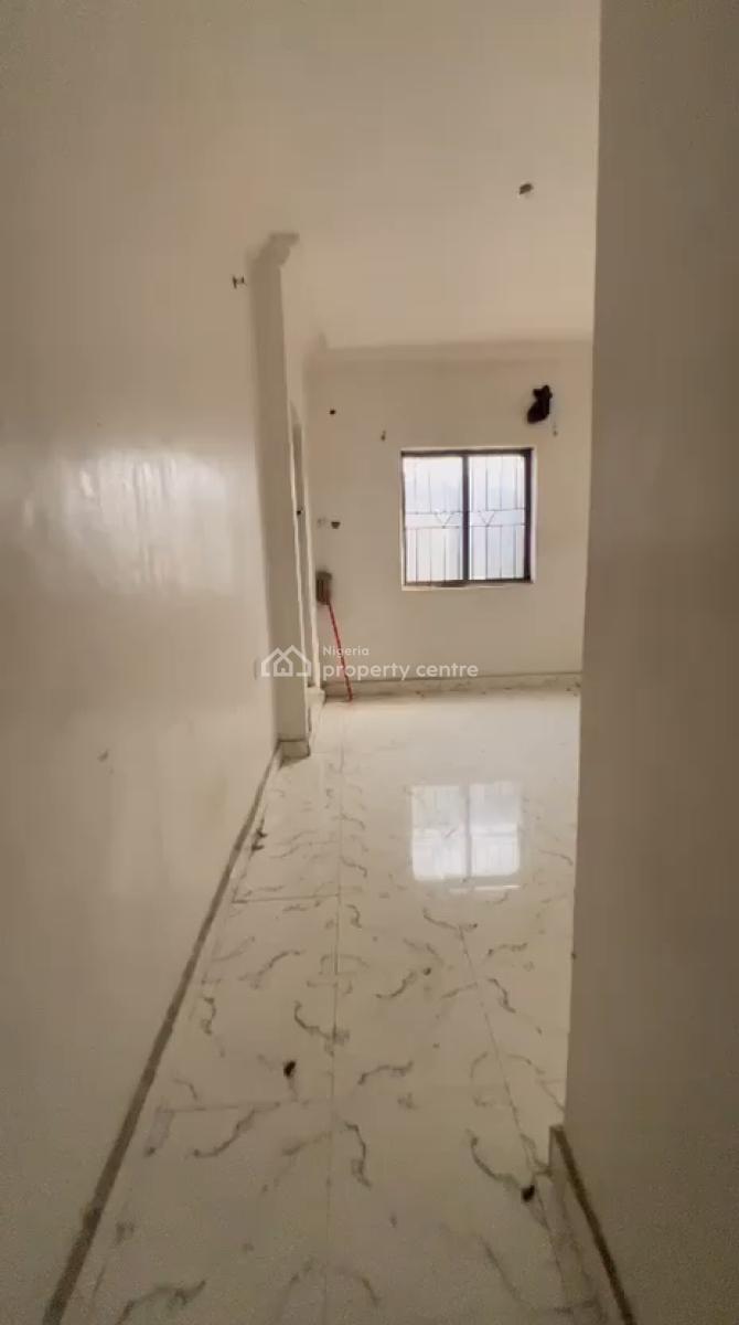 Standard Room Self Contained, Off Morocco Road, Shomolu, Lagos, Self Contain (single Rooms) for Rent