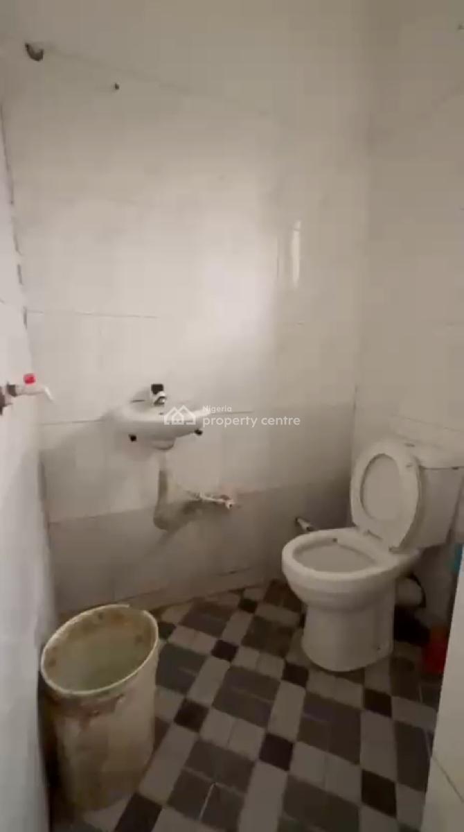Standard Room Self Contained, Off Morocco Road, Shomolu, Lagos, Self Contain (single Rooms) for Rent