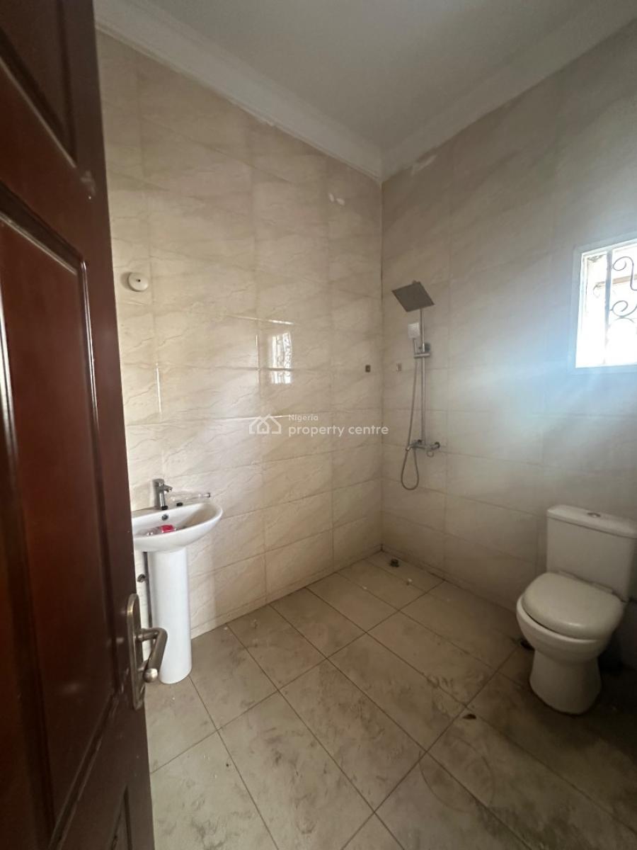 Excellent Spacious 3 Bedroom Bungalow, Sungold, Galadimawa, Abuja, Detached Bungalow for Rent