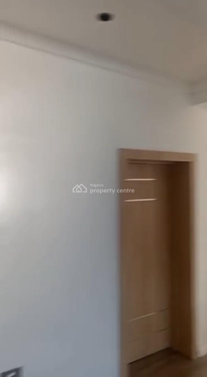 a Semi Furnished 3 Bedroom Apartment, Anthony, Maryland, Lagos, House for Rent