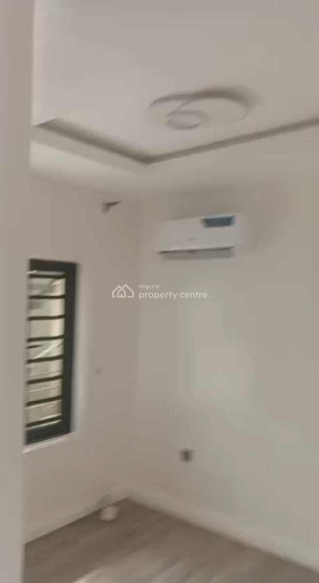 a Semi Furnished 3 Bedroom Apartment, Anthony, Maryland, Lagos, House for Rent
