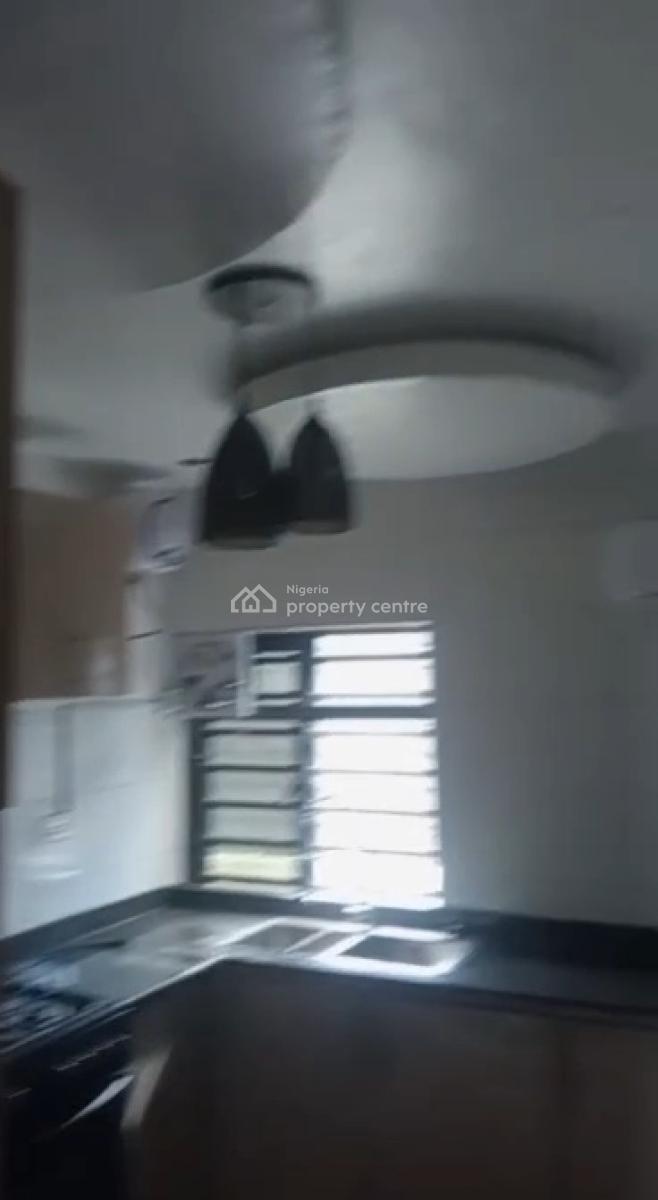 a Semi Furnished 3 Bedroom Apartment, Anthony, Maryland, Lagos, House for Rent