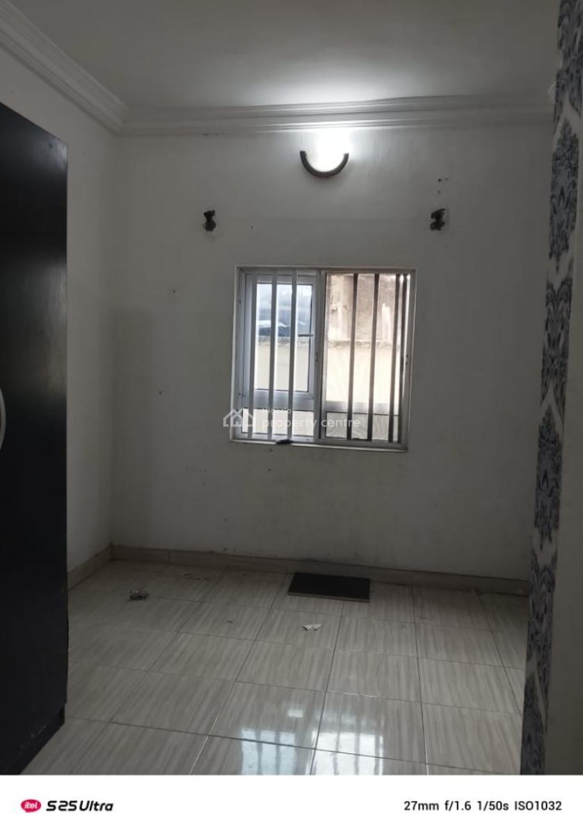 2 Bedroom Flat, Off Mobil Road, Ilaje, Ajah, Lagos, Flat / Apartment for Rent