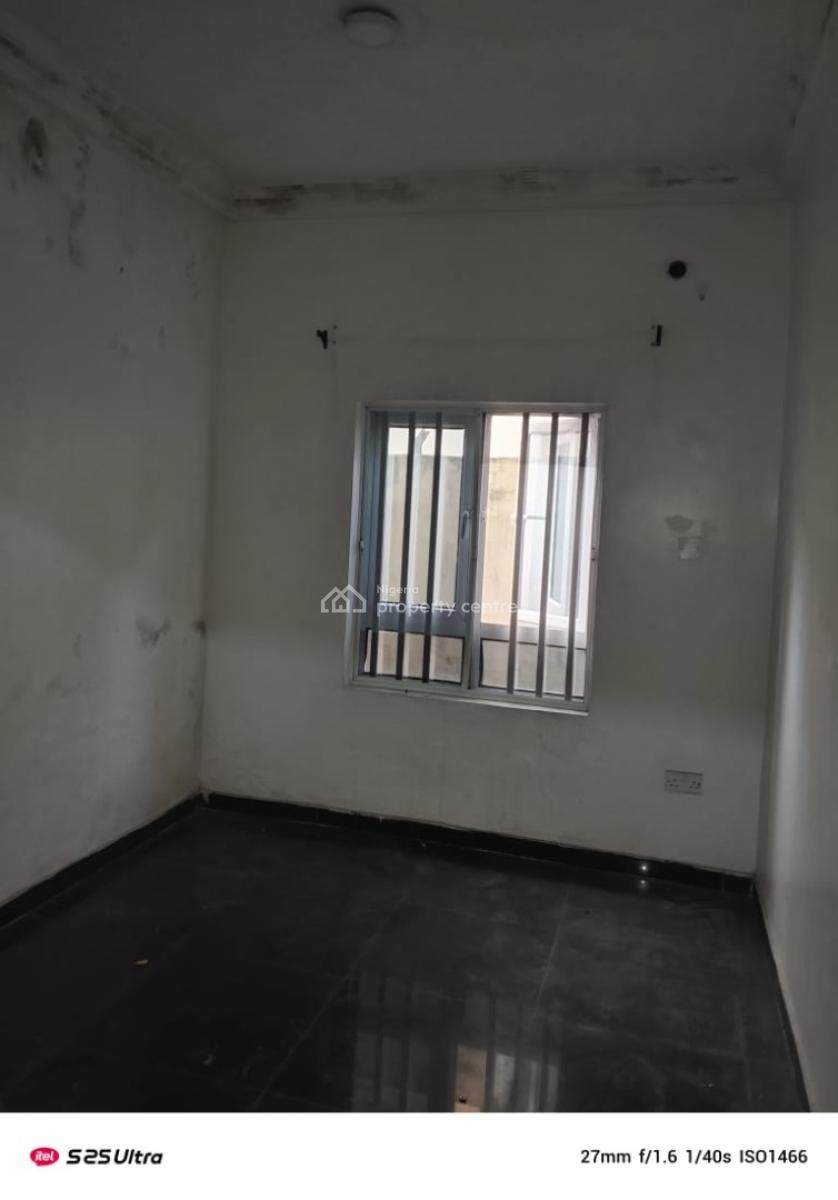 2 Bedroom Flat, Off Mobil Road, Ilaje, Ajah, Lagos, Flat / Apartment for Rent