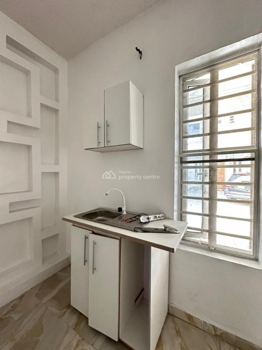 Spacious 4 Bedroom Semi Detached Duplex with Bq Suit for Investment, Ikota, Lekki, Lagos, Semi-detached Duplex for Sale