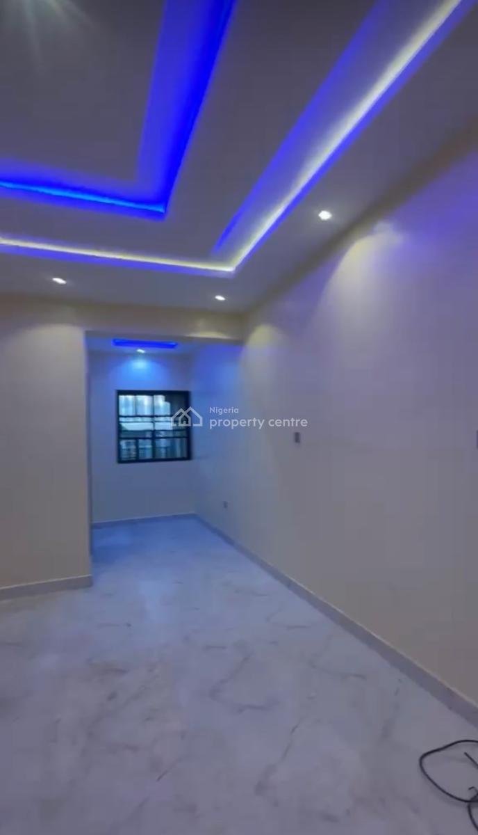 Newly Built 2bedroom Flat Off Ijesha Rd, Surulere, Ijesha, Surulere, Lagos, Flat / Apartment for Rent