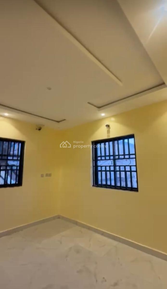 Newly Built 2bedroom Flat Off Ijesha Rd, Surulere, Ijesha, Surulere, Lagos, Flat / Apartment for Rent