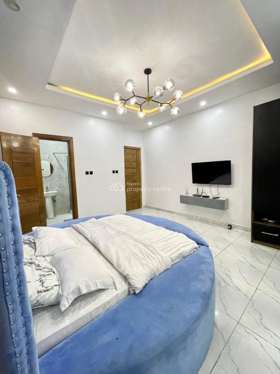 Standard 3 Unit of Furnished 3 Bedroom Flat on Admiralty Road, Admiralty Road, Lekki Phase 1, Lekki, Lagos, House for Rent