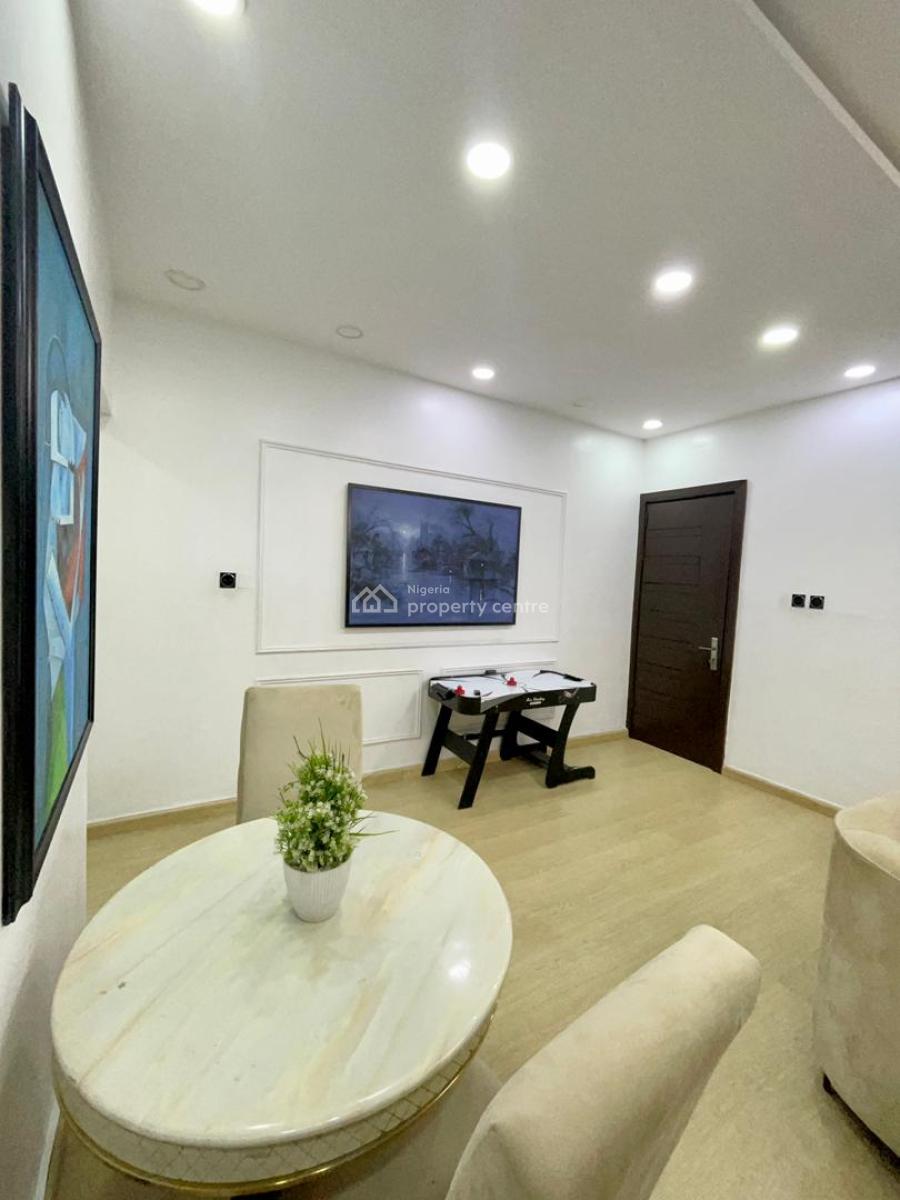 Standard 3 Unit of Furnished 3 Bedroom Flat on Admiralty Road, Admiralty Road, Lekki Phase 1, Lekki, Lagos, House for Rent