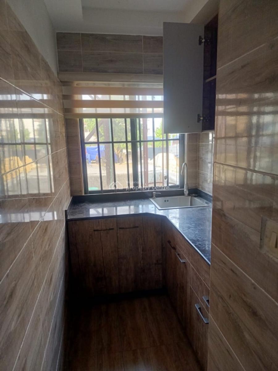 1 Bedroom Apartment, Victoria Island, Victoria Island (vi), Lagos, Mini Flat (room and Parlour) for Rent