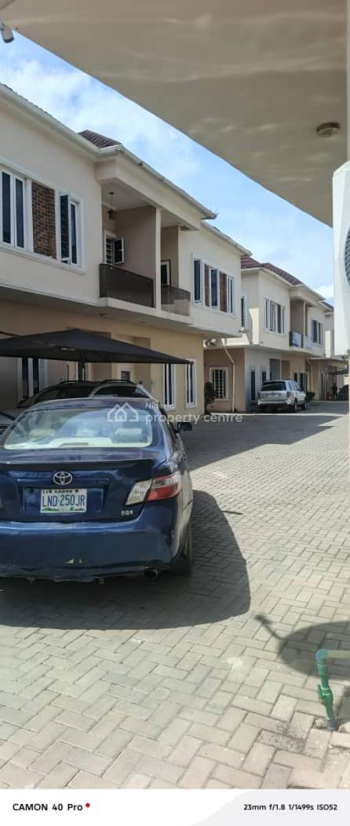 Standard Room Self Con Upstairs, at Orchid Road, Lekki, Lagos, Self Contain (single Rooms) for Rent
