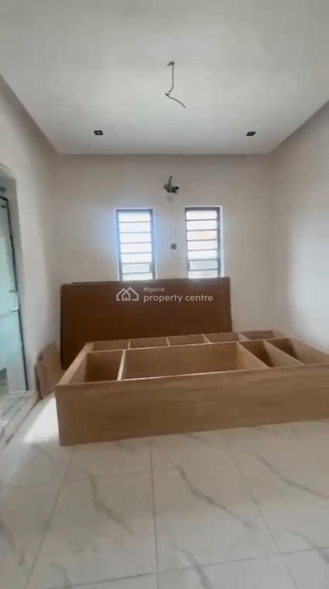 4 Units of 2 Bedroom Apartment, Fola Agoro, Yaba, Lagos, Flat / Apartment for Rent