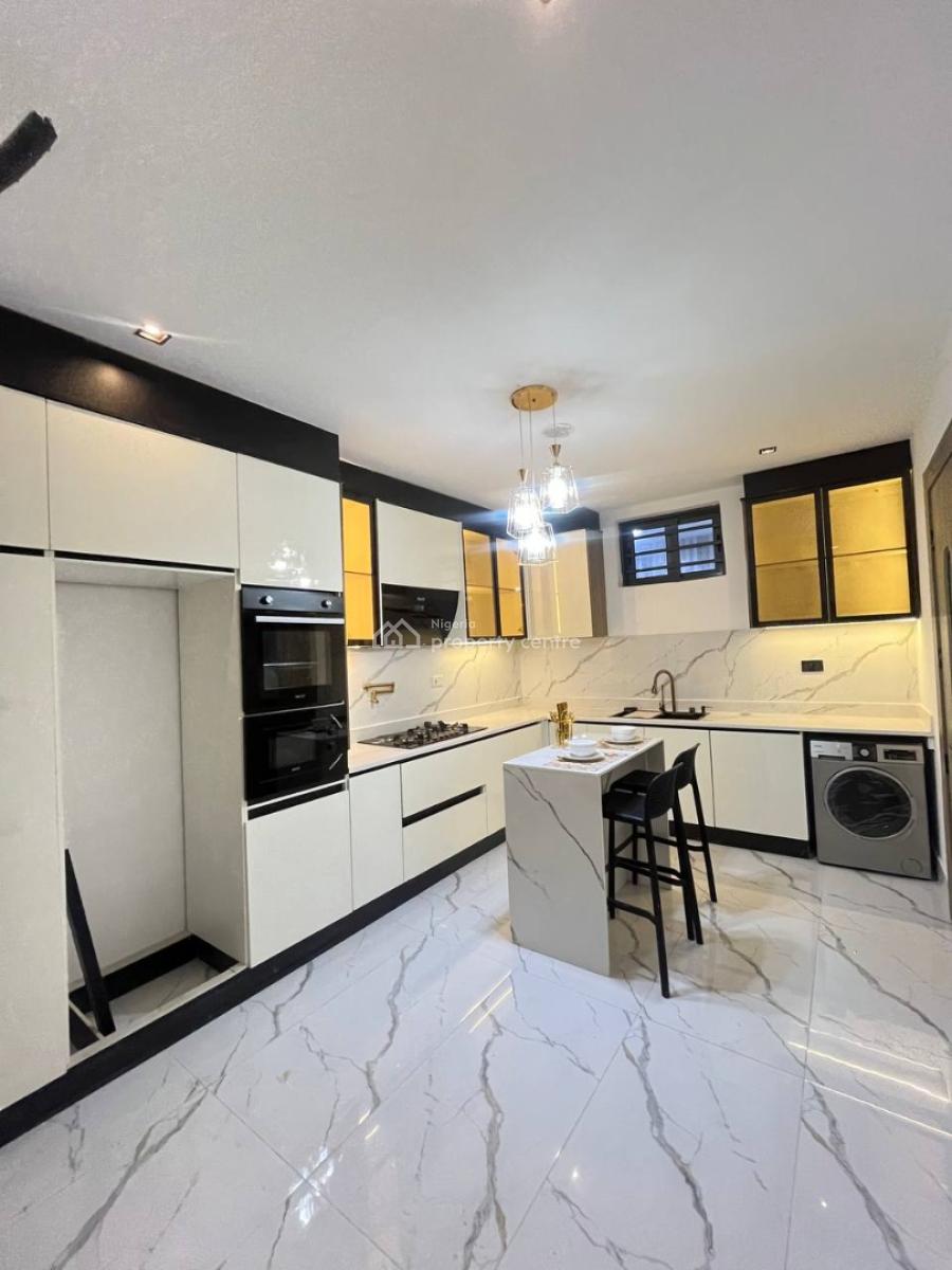 Block of Apartment, Lekki Phase 1, Lekki, Lagos, Flat / Apartment for Sale