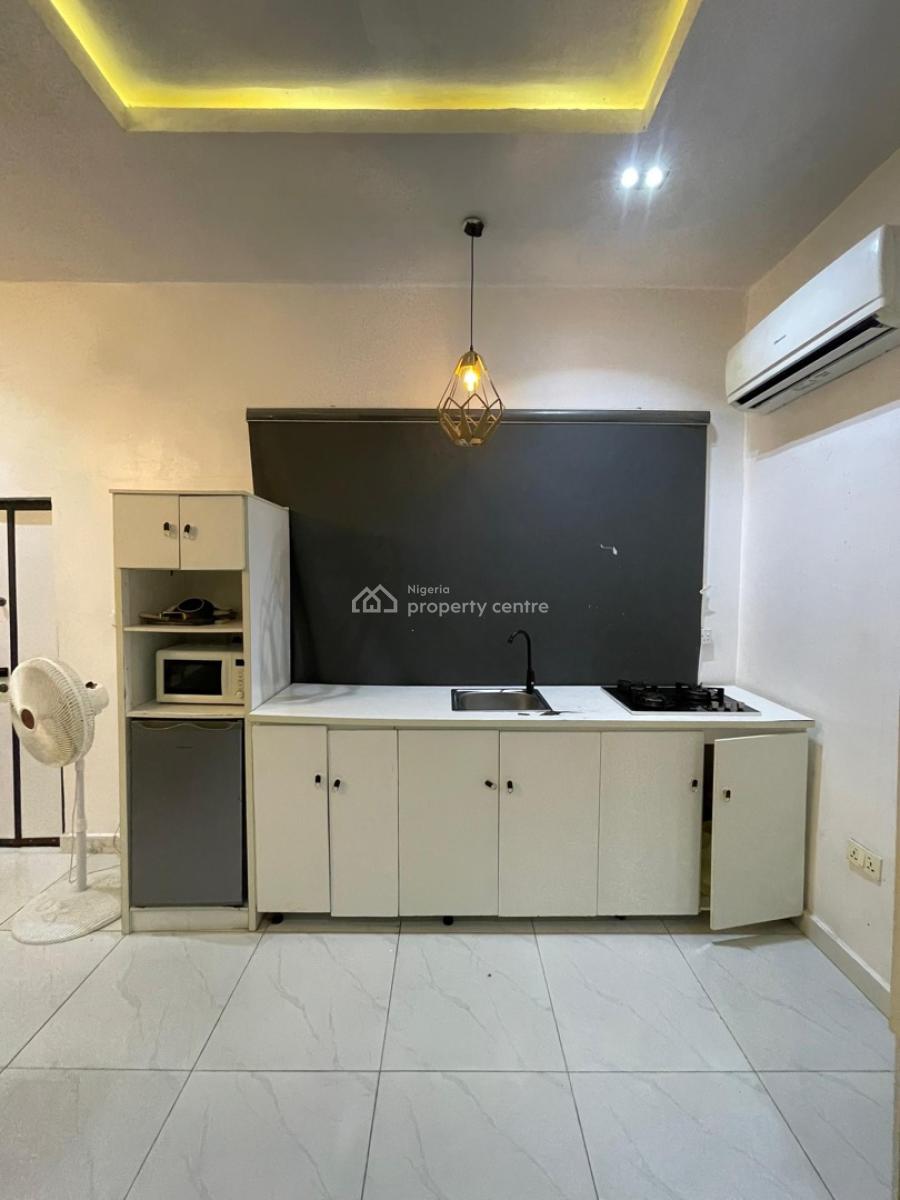 Beauty and Standard Fully Furnished Studio Apartment, Justice Court Ll, Ologolo, Lekki, Lagos, Flat / Apartment for Rent