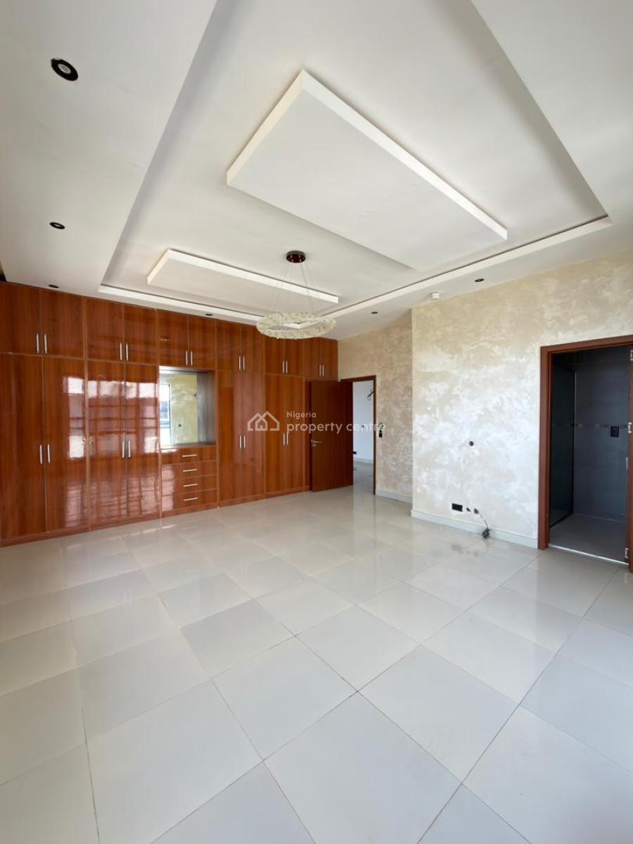 Contemporary 3 Bedrooms Penthouse with Bq, Richmond Pearl Estate, Lekki Phase 1, Lekki, Lagos, Flat / Apartment for Sale