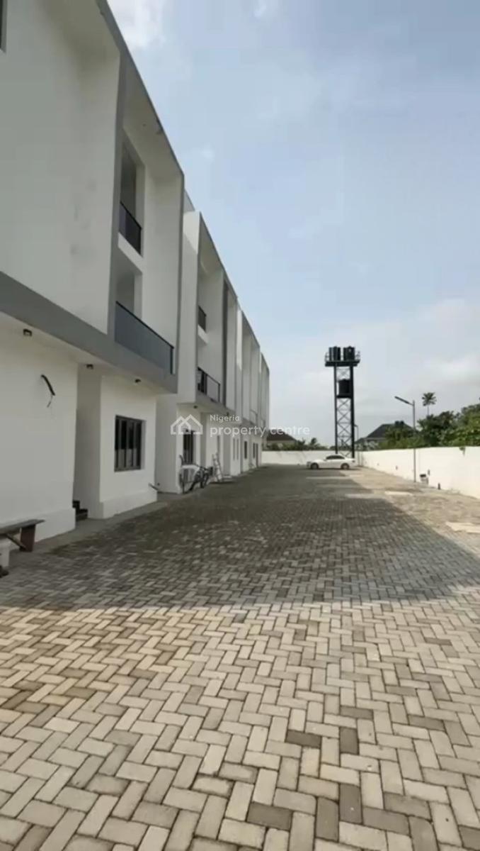 Spacious 3 Bedroom Flat, Abraham Adesanya, Sangotedo, Ajah, Lagos, Flat / Apartment for Sale