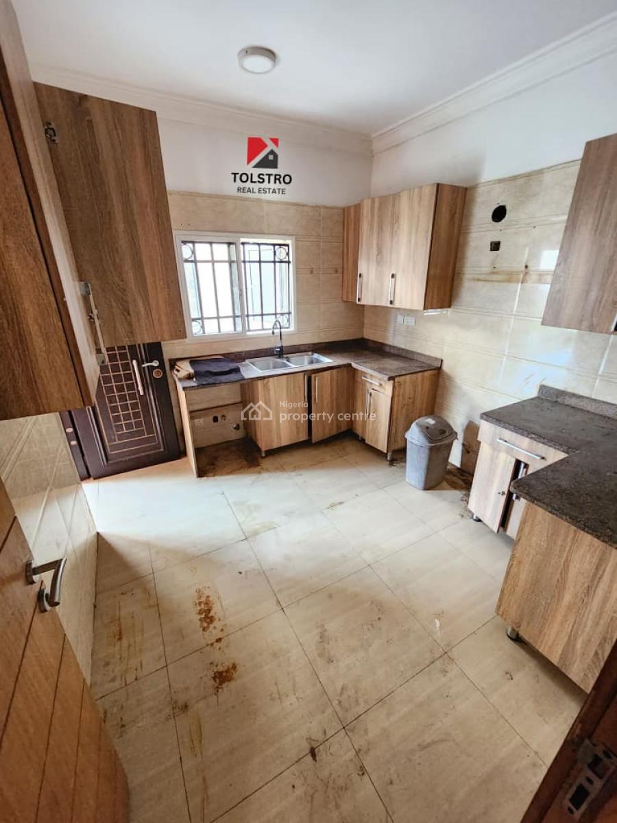 Well Maintained 3 Bedroom Ensuite Service Apartment, Ikate, Lekki, Lagos, Flat / Apartment for Rent