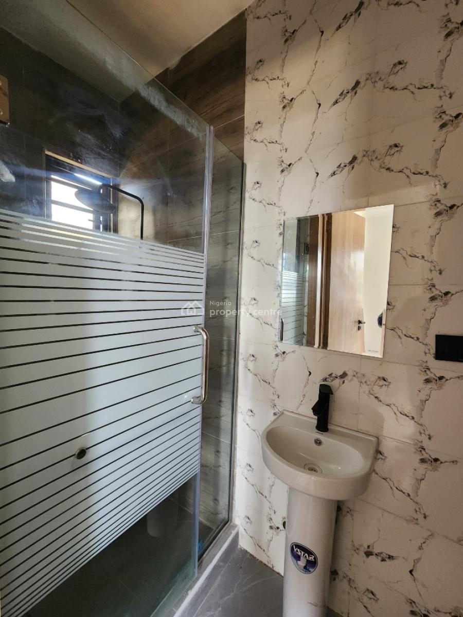 Nicely Built 3 Bedroom Serviced Apartment + Bq, Elevator, Pool, Gym, Ikate Elegushi, Lekki, Lagos, Flat / Apartment for Sale