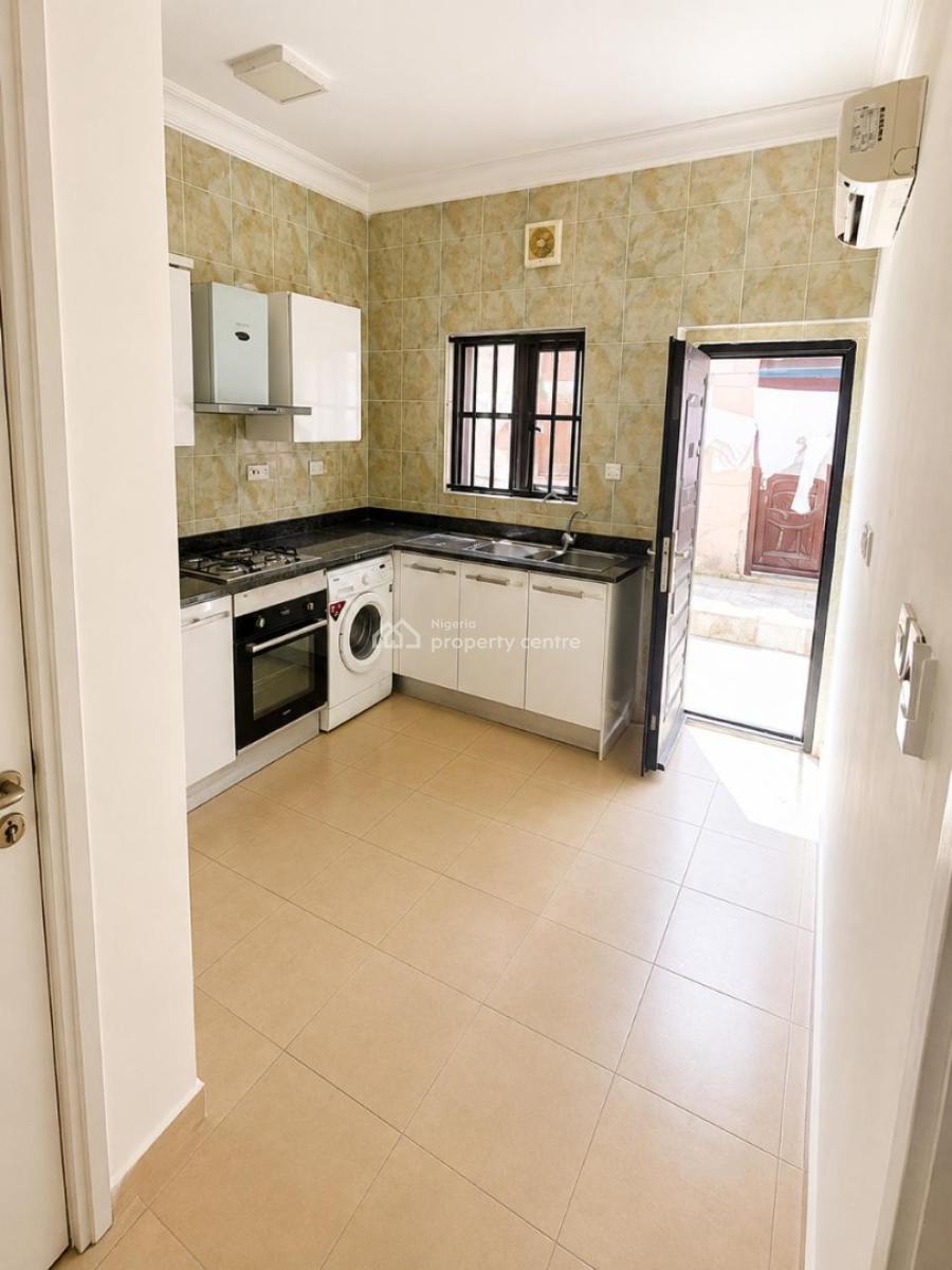 4 Bedroom Duplex with a Bq, Ikate, Lekki, Lagos, Terraced Duplex for Sale