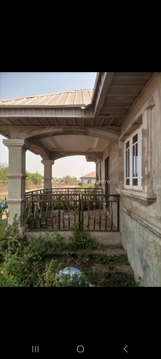 4 Bedroom Bungalow, Warra  Ilorin, Ilorin West, Kwara, Detached Bungalow for Sale