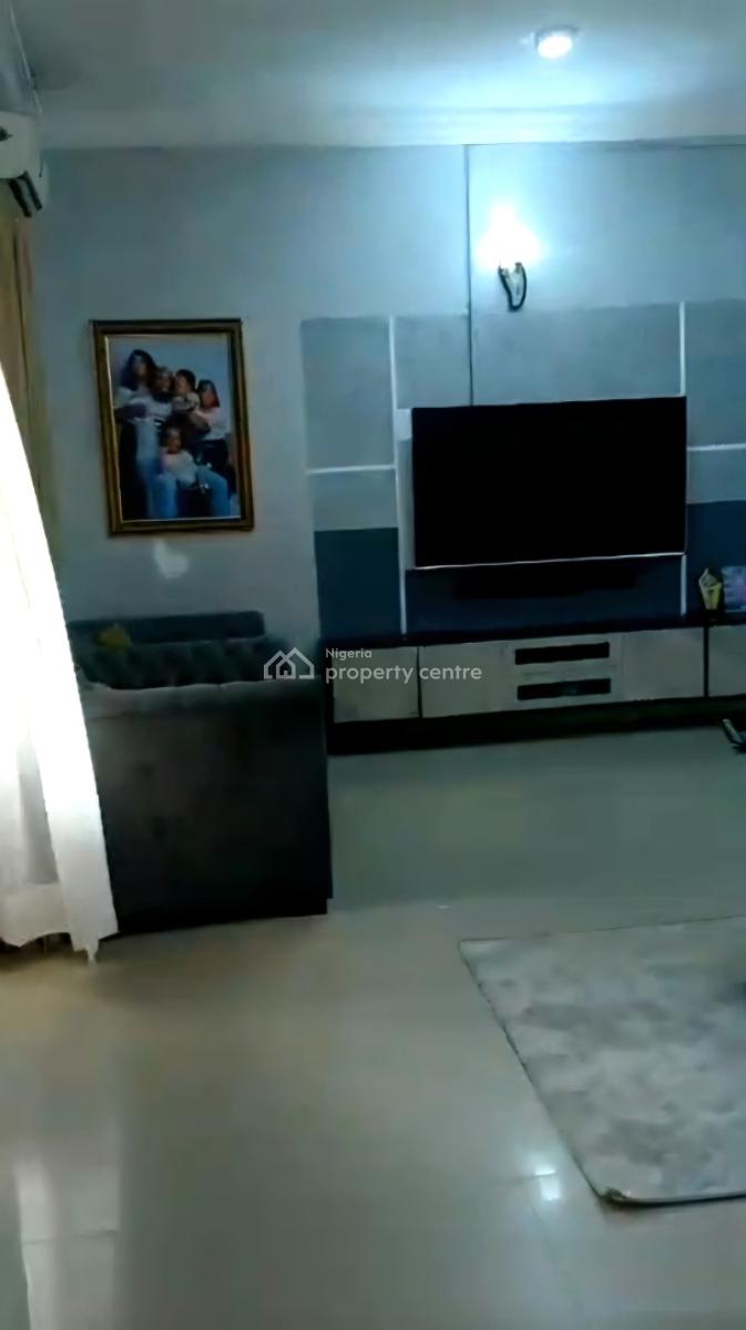 4 Bedroom Apartment with Bq, Ikate, Lekki, Lagos, Flat / Apartment for Sale