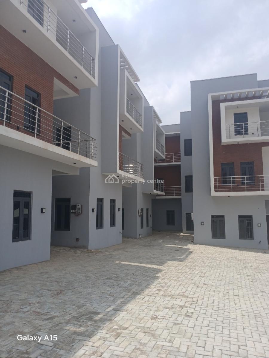 Well Finished 4 Bedrooms Terrace Duplex with a Bq, Mabushi, Abuja, Terraced Duplex for Rent