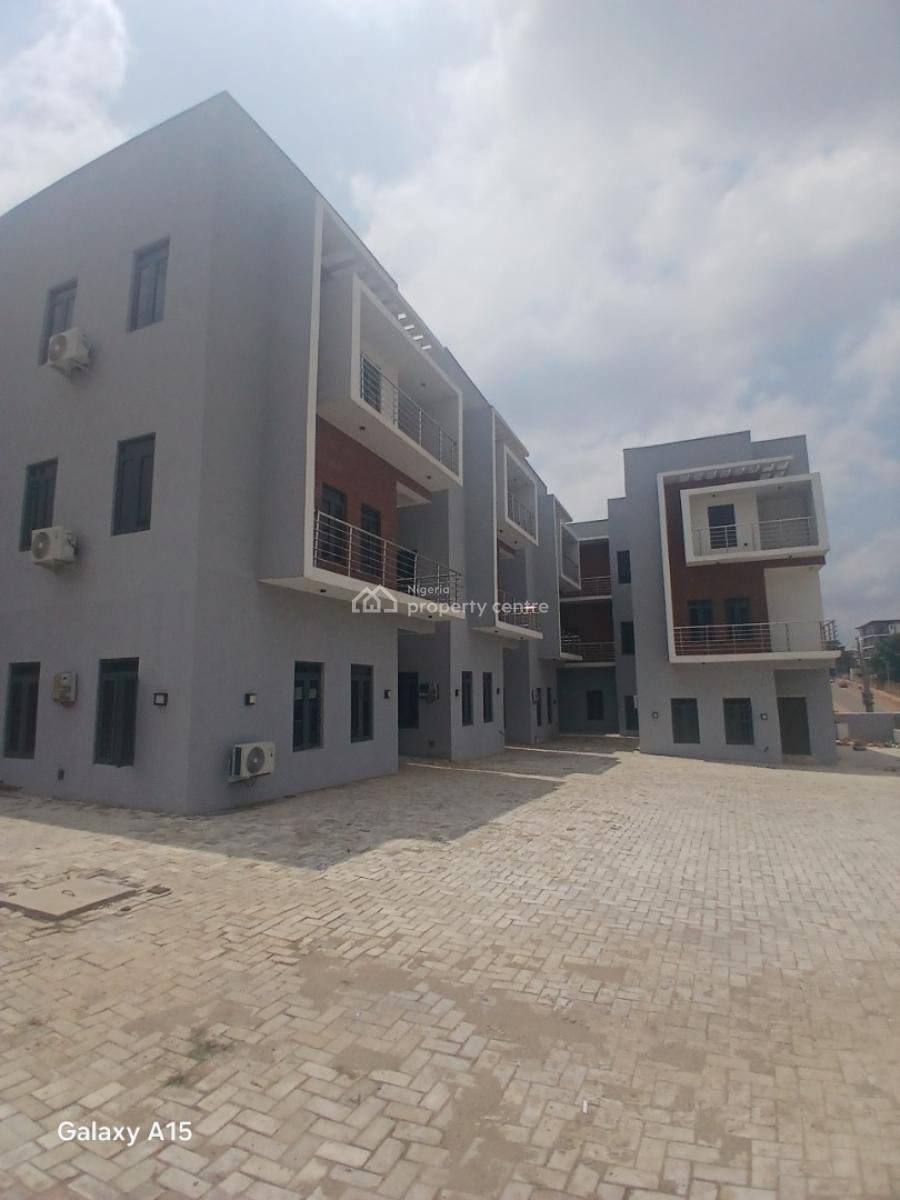 Well Finished 4 Bedrooms Terrace Duplex with a Bq, Mabushi, Abuja, Terraced Duplex for Rent