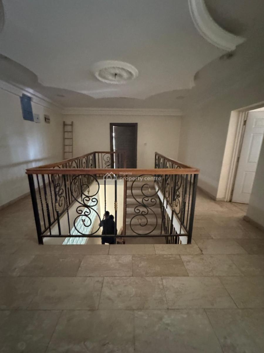a Well-built 5-bedroom Fully Detached Duplex + Bqs, Maitama District, Abuja, Detached Duplex for Rent