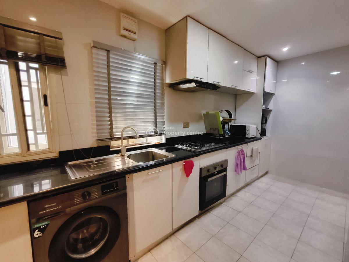 New 2 Bedroom Apartment with a.cs, Lekki Phase 1, Lekki Phase 1, Lekki, Lagos, Flat / Apartment Short Let