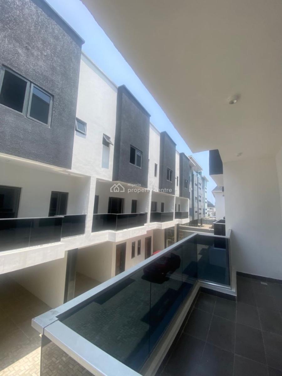 Serviced 3-bedroom Terrace Duplex on 2floors with a Room Bq, Agungi, Lekki, Lagos, Terraced Duplex for Rent